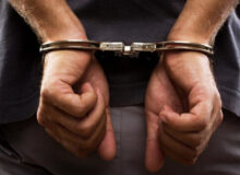 کلاهبردار ۳۰۰ میلیارد ریالی در محمودآباد دستگیر شد