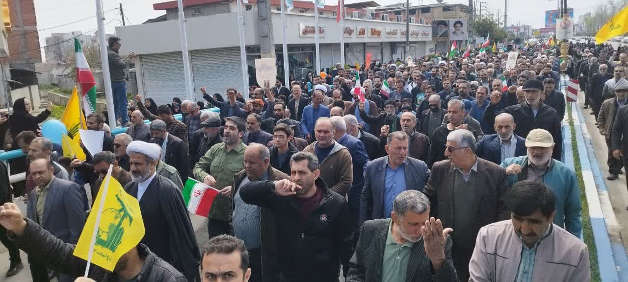 مراسم راهپیمایی روز جهانی قدس در شهرستان محمودآباد برگزار شد