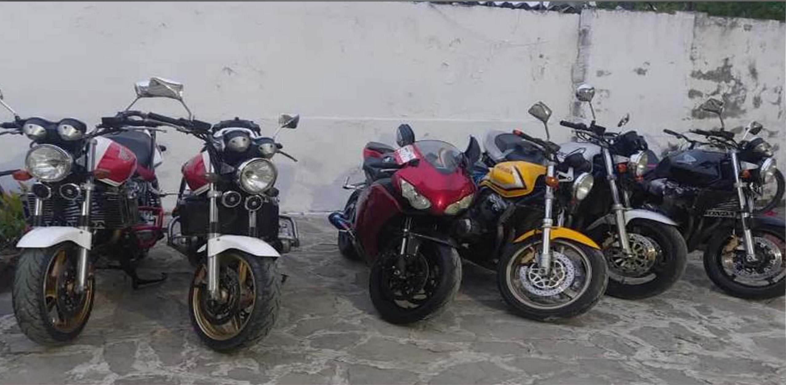 توقیف موتور سنگینهای قاچاق در محمودآباد