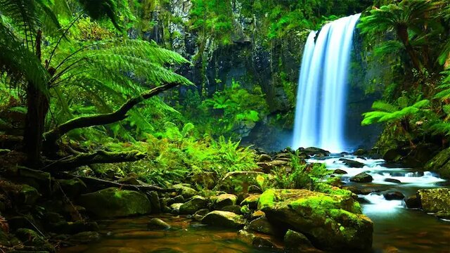 «قائمشهر» شهری با جاذبههای گردشگری بینظیر در مازندران