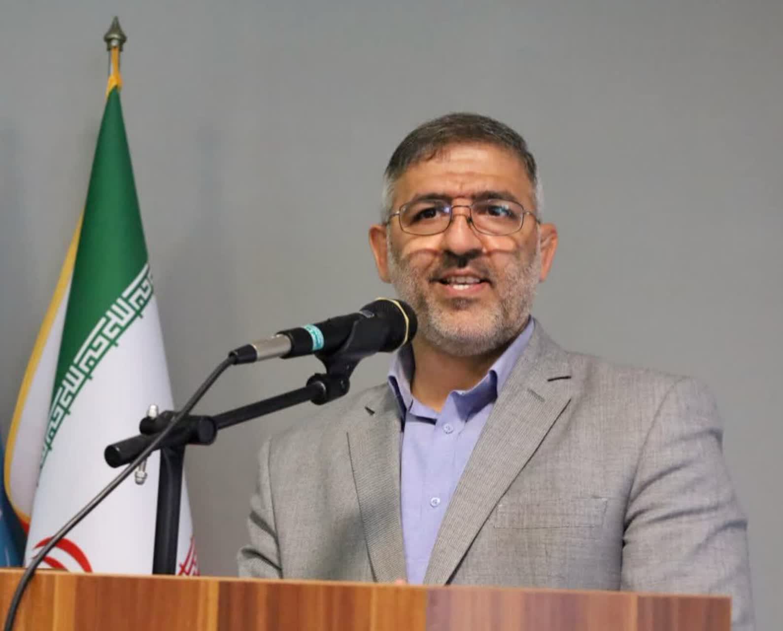 تعادل سیاسی در گرو توازن اجتماعی و عدالت آموزشی است