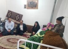 عیادت مدیر کل بنیاد مازندران از پدر شهید قلی زاده در بابل
