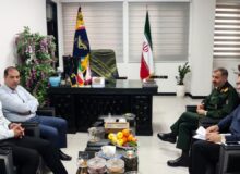 نشست سردار سیاوش مسلمی، رئیس هیئت کشتی بسیج کشور و فرمانده سپاه کربلا، با امید شایگان، رئیس هیئت کشتی مازندران