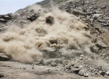 ریزش کوه در بلده مازندران جان ۲ نفر را گرفت