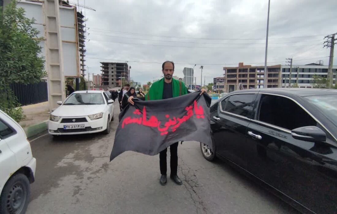 پیاده روی جاماندگان اربعین حسینی در شهرستان محمودآباد
