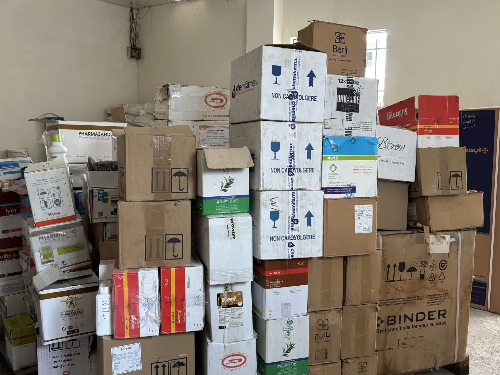 کشف یک محموله دارو و واکسن قاچاق در مازندران