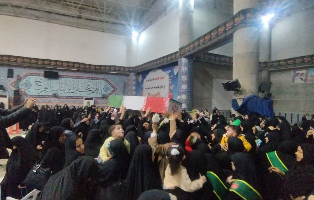 آیین وداع با شهدای گمنام در شهرستان محمودآباد برگزار شد