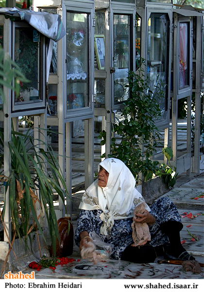 طنین ساعتی که عشق مادر را اندازه می‌گرفت !